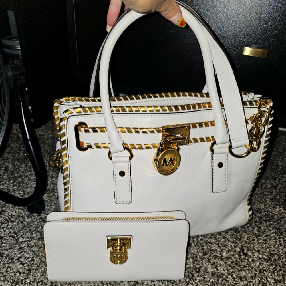 Michael Kors purse and wallet